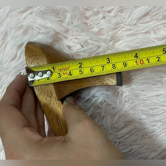 Bandolino Buckle Blue Brown Leopard Print Faux Fur Wood Clog Heels Women’s 8.5 - Picture 11 of 11